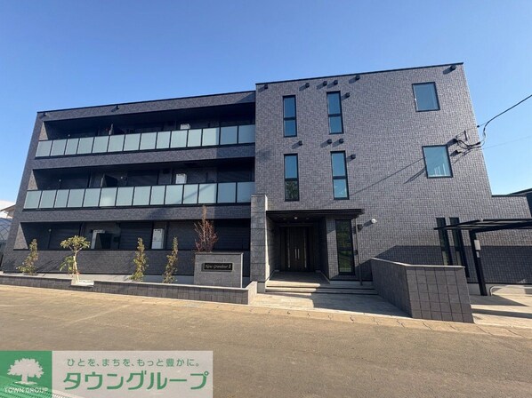 ニューグランデュールIIの物件外観写真